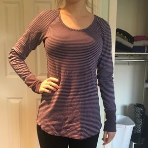 Lululemon reverse-able long sleeve shirt